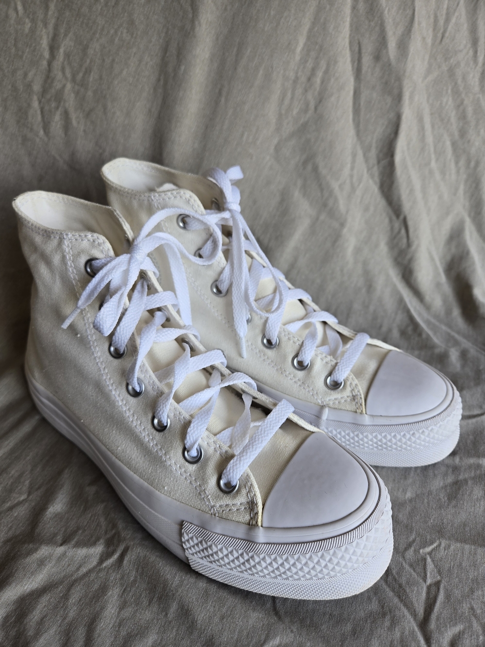Converse Chuck Taylor High Top Sneakers in Cream and White